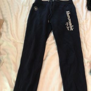 Women’s joggers